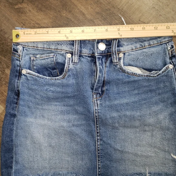 BLANKNYC Denim Women's  Miniskirt,  Size 25 - Picture 6 of 7